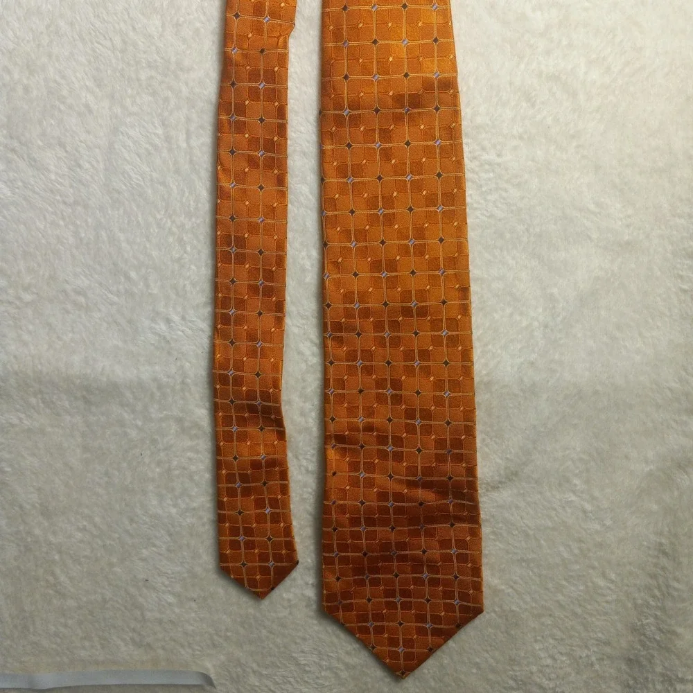 Daniel Cremieux Tie Mens Silk GEOMETRIC Hand Tailored Made in USA SOIE-SILK
